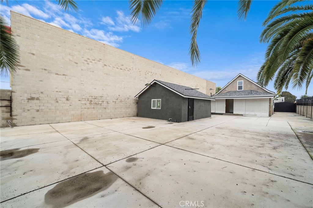 19321 Beach Boulevard