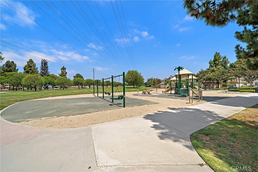 18817 Tomahawk Street