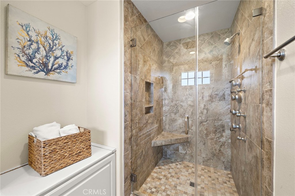 18817 Tomahawk Street