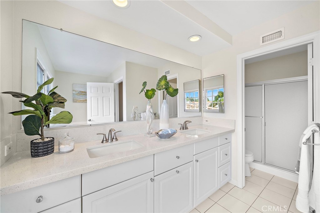 18817 Tomahawk Street