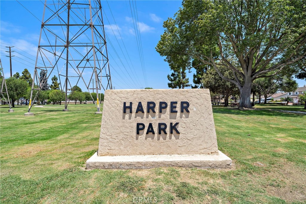 18817 Tomahawk Street