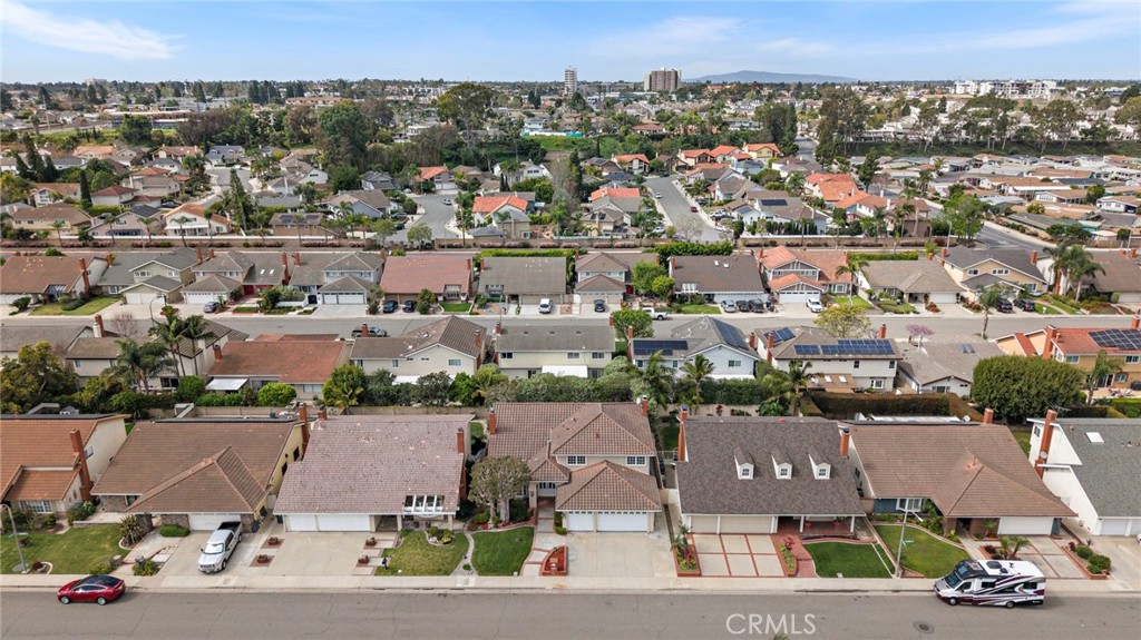 18817 Tomahawk Street