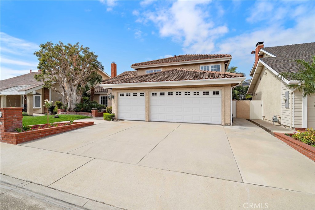 18817 Tomahawk Street