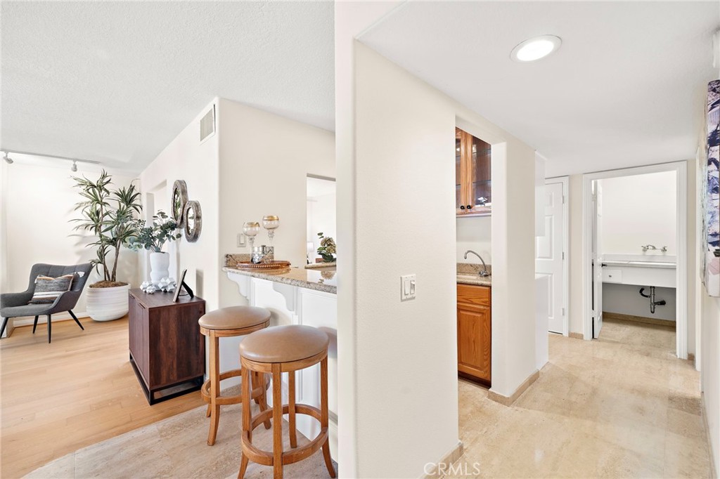 18817 Tomahawk Street