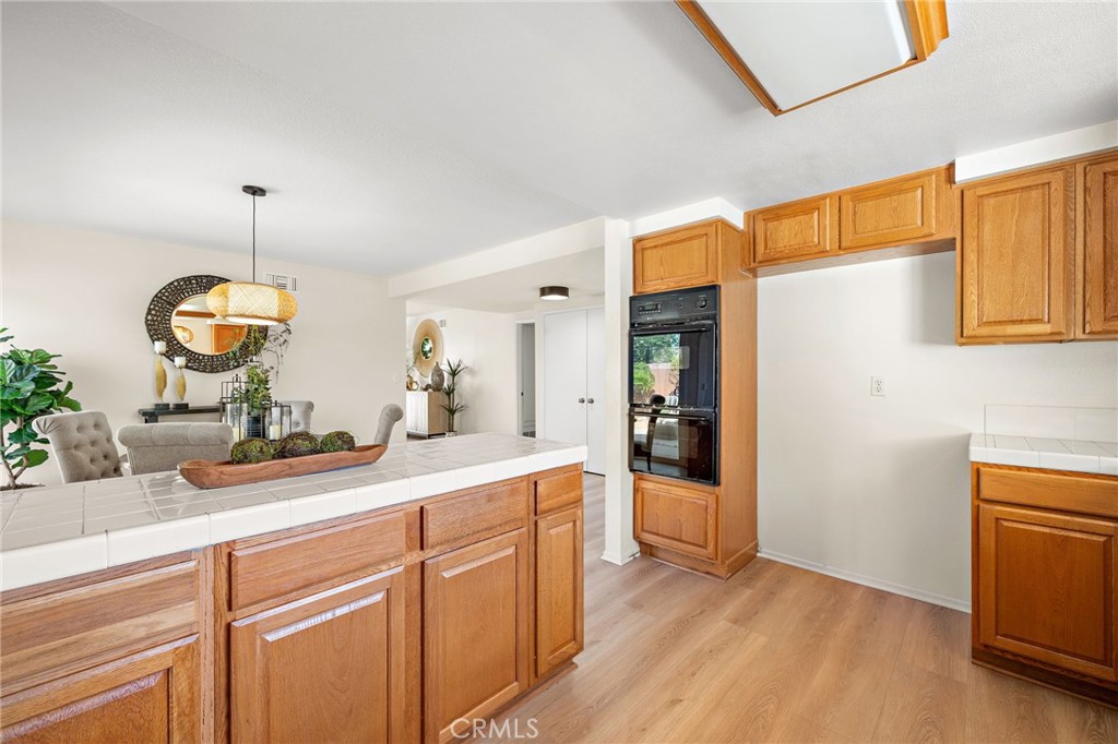 9181 El Cortez Avenue