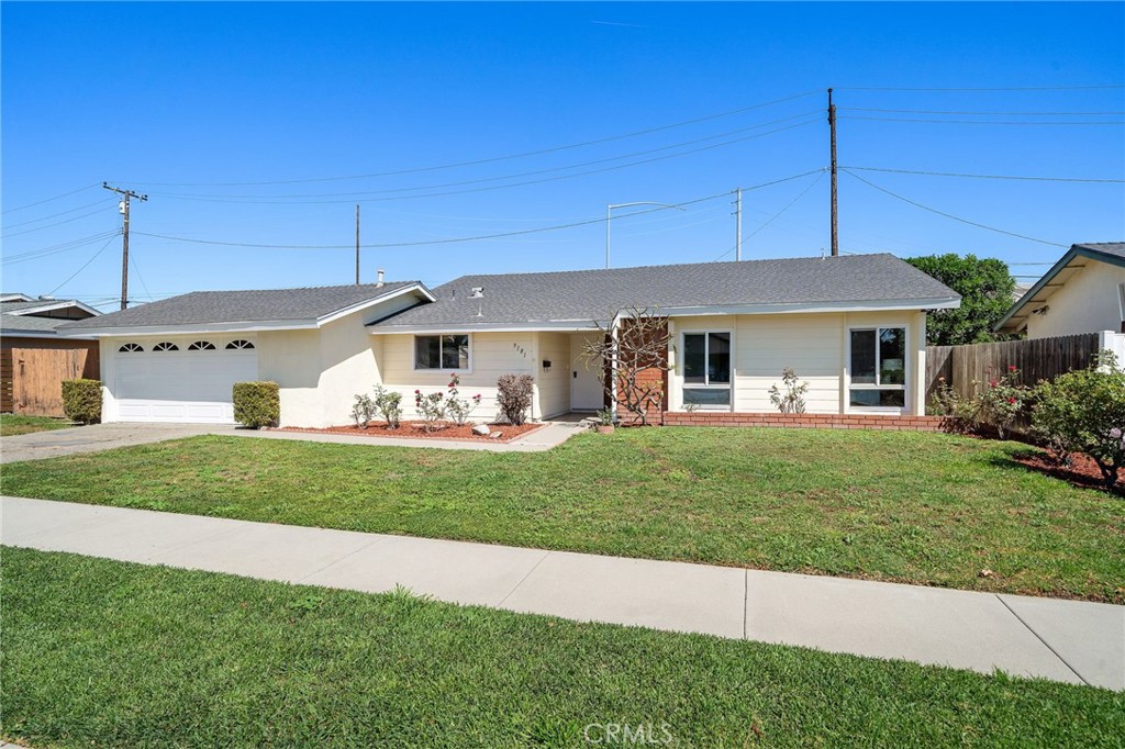9181 El Cortez Avenue