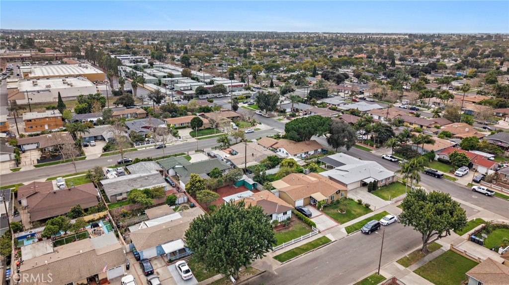 1410 W Camden Place