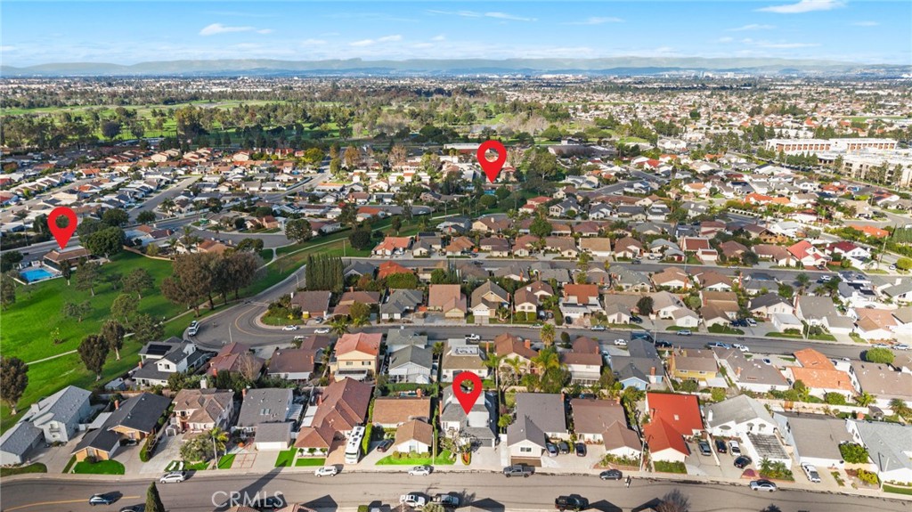 10763 El Centro Avenue