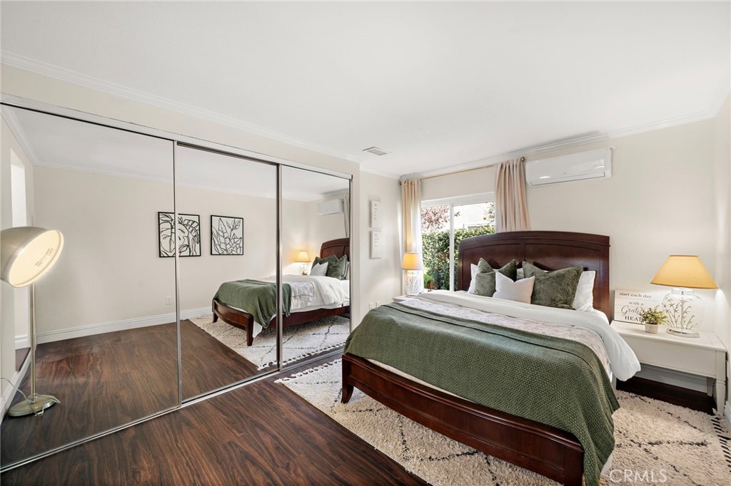 10763 El Centro Avenue