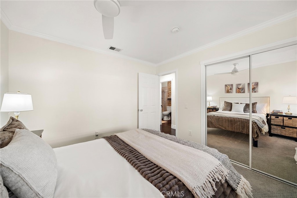 10763 El Centro Avenue