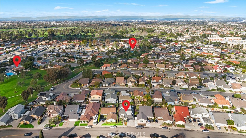 10763 El Centro Avenue