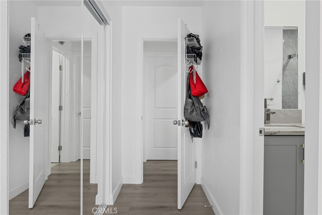 8922 Jennrich Avenue