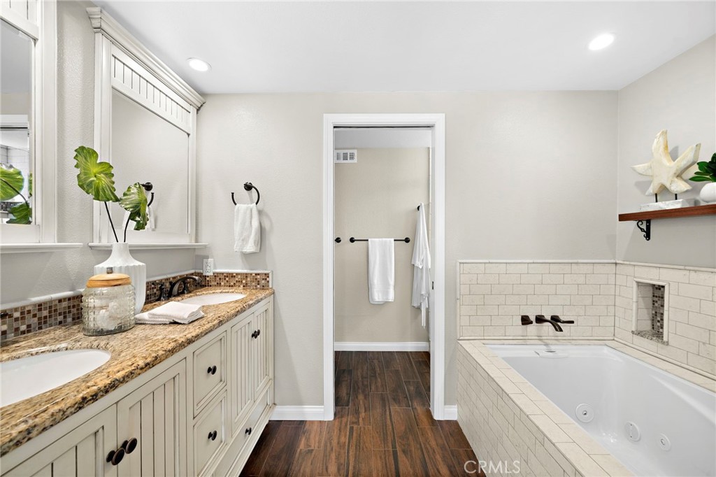 11088 Blue Allium Avenue