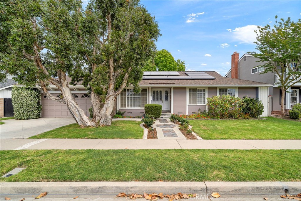 18856 Santa Mariana Street