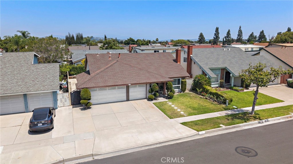 104 S Carousel Street
