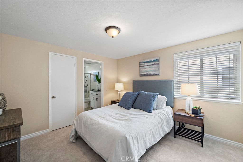 104 S Carousel Street