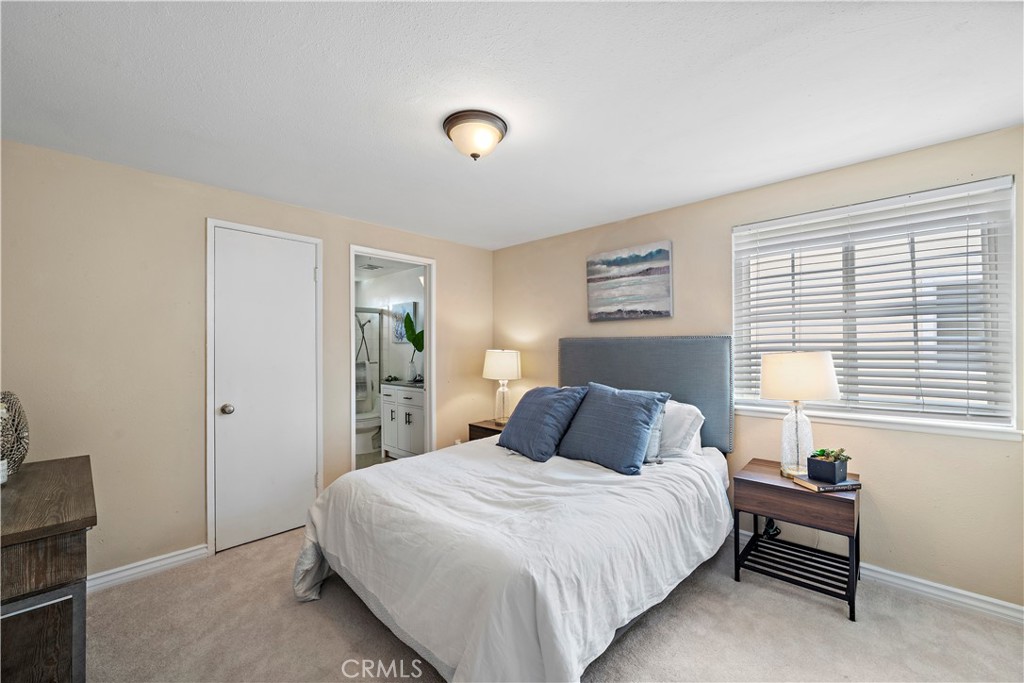 104 S Carousel Street