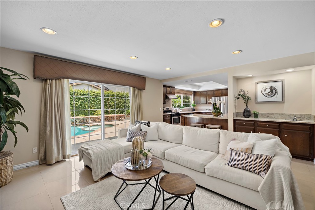 104 S Carousel Street