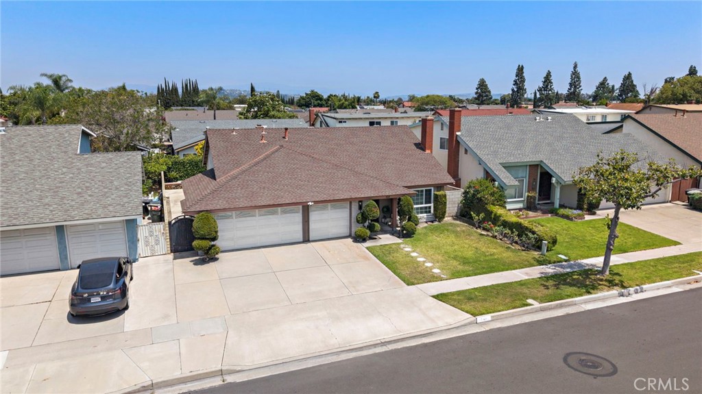 104 S Carousel Street