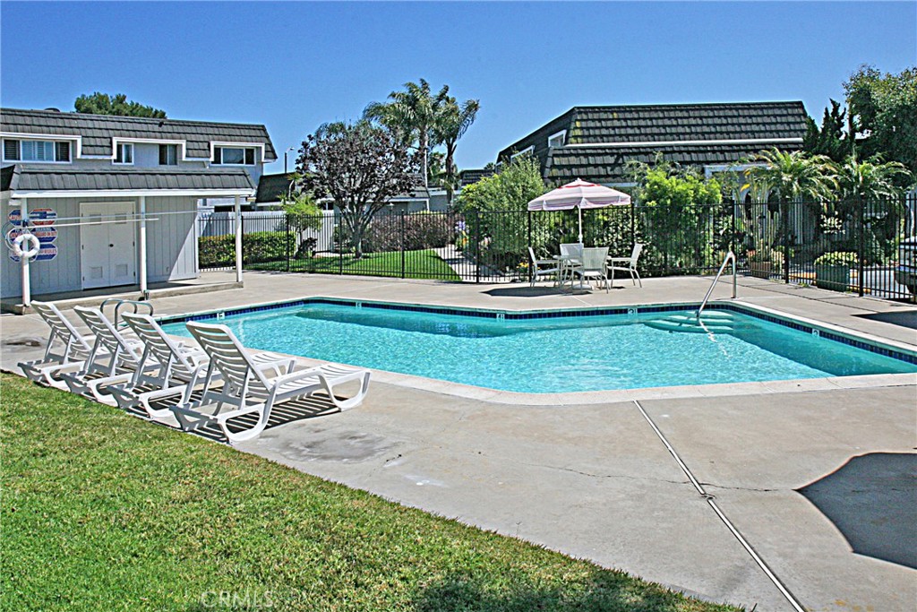 8278 Artista Drive
