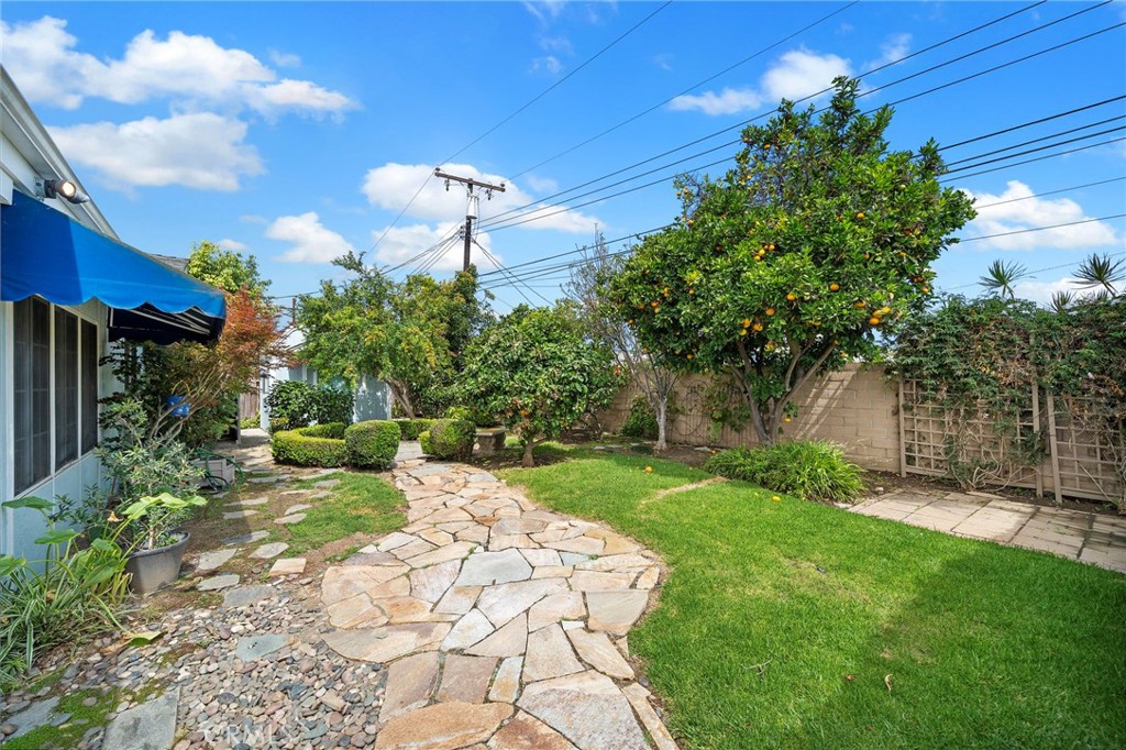 9591 Tarpon Drive
