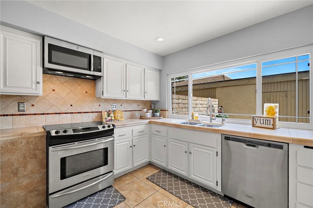 10290 Pinto River Court