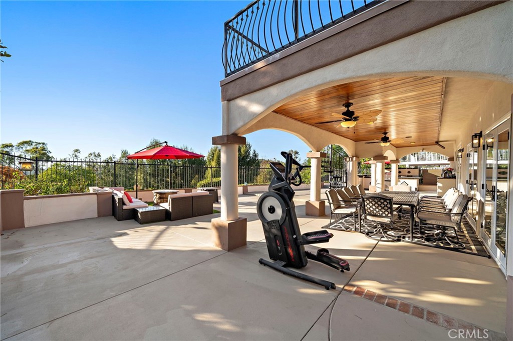 6425 E Shady Valley Lane