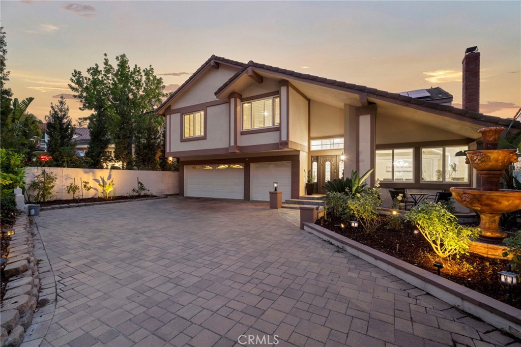 6425 E Shady Valley Lane