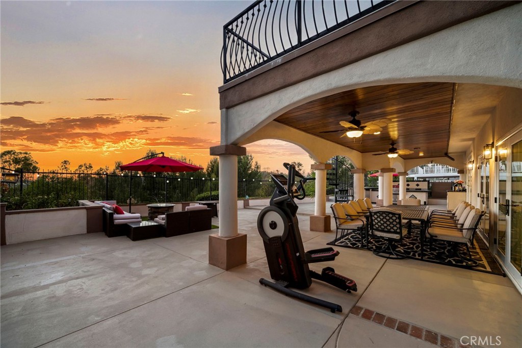 6425 E Shady Valley Lane