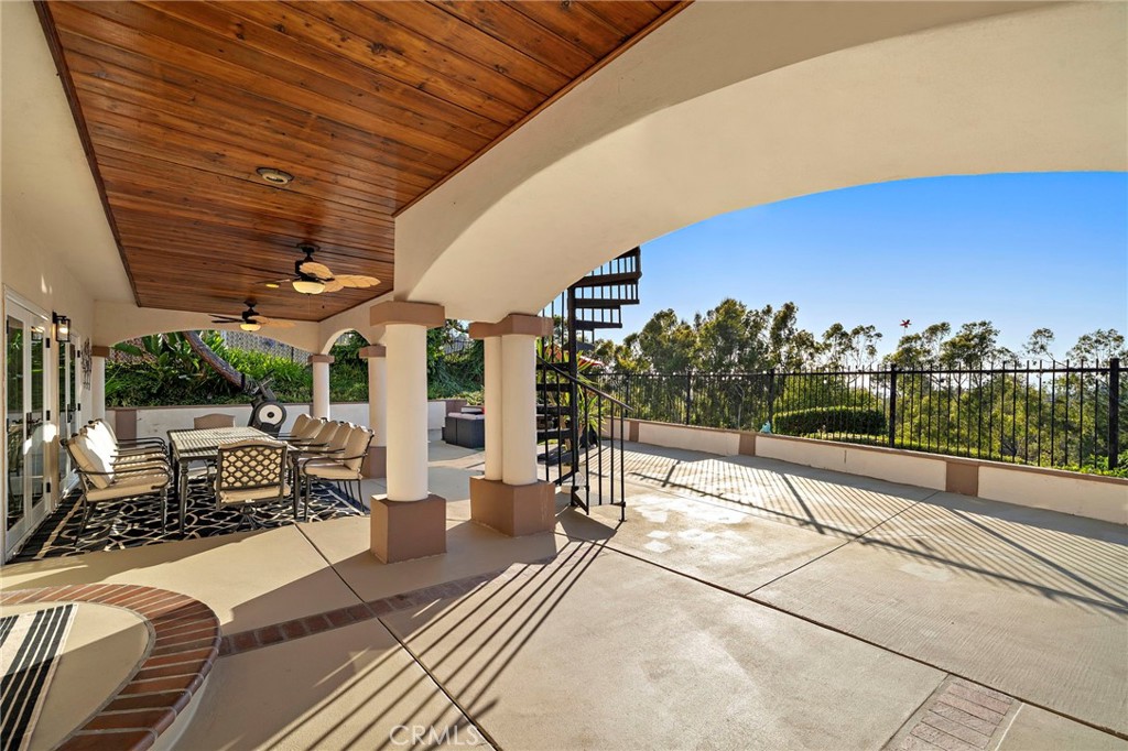 6425 E Shady Valley Lane