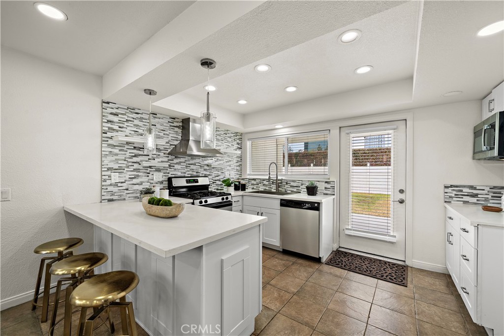 590 Traverse Drive