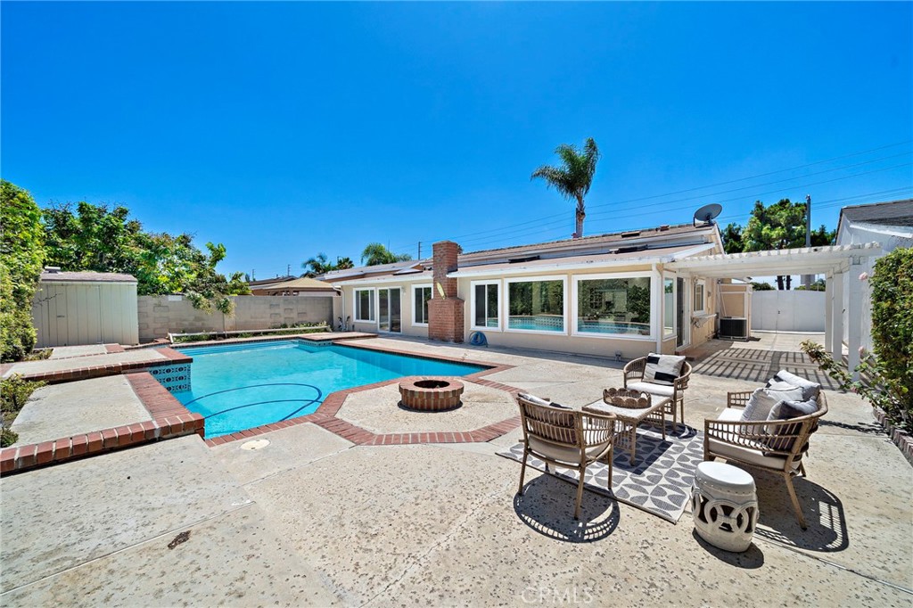 9357 Warbler Avenue