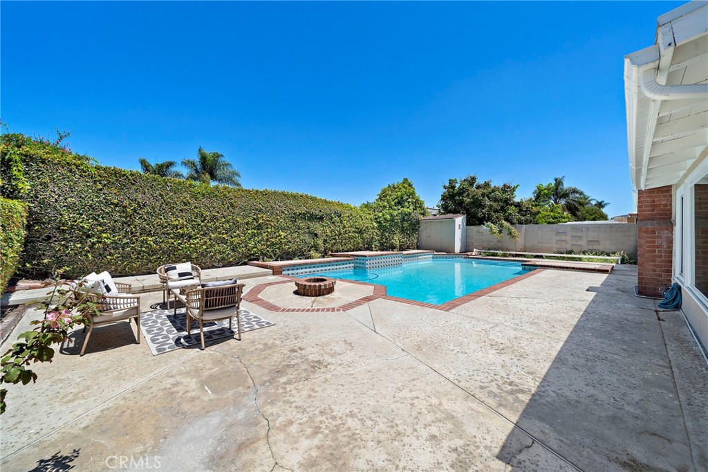 9357 Warbler Avenue