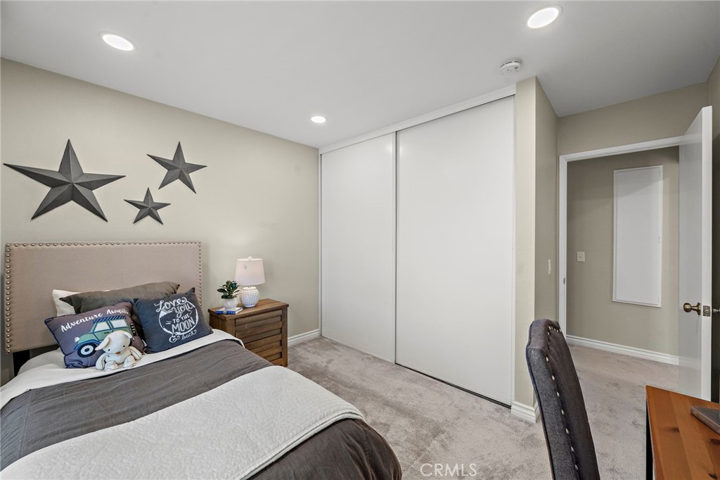 10853 Poly Court