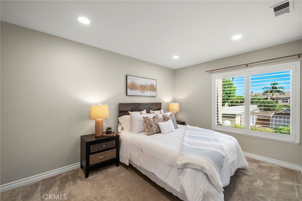 10853 Poly Court