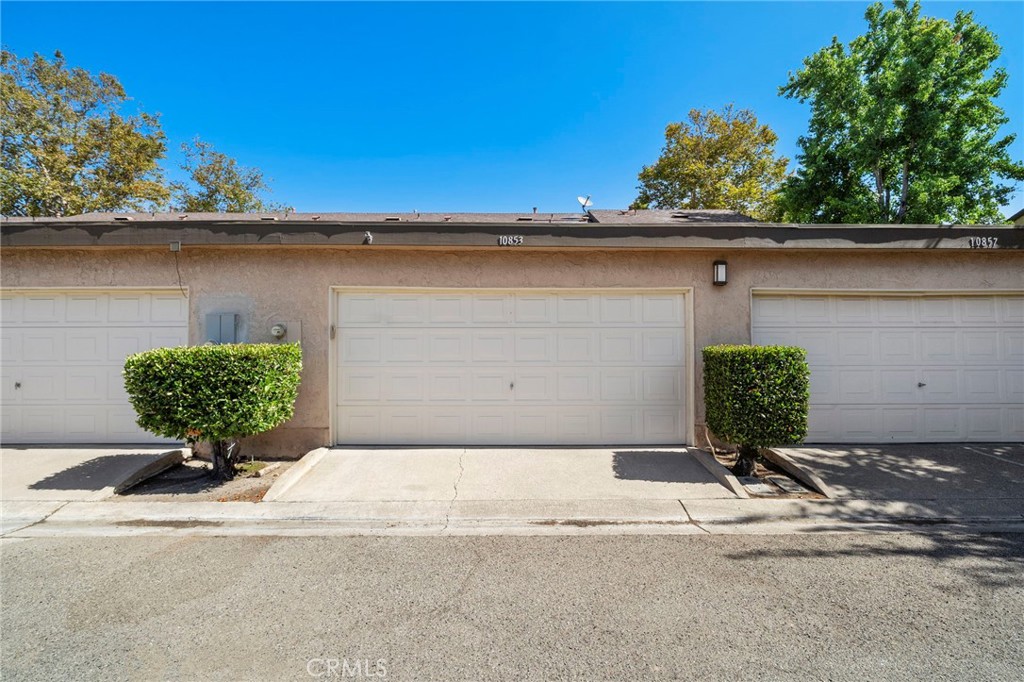 10853 Poly Court