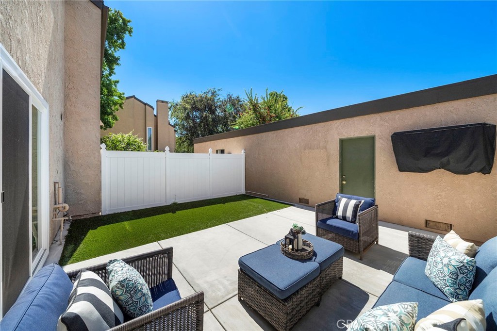 10853 Poly Court