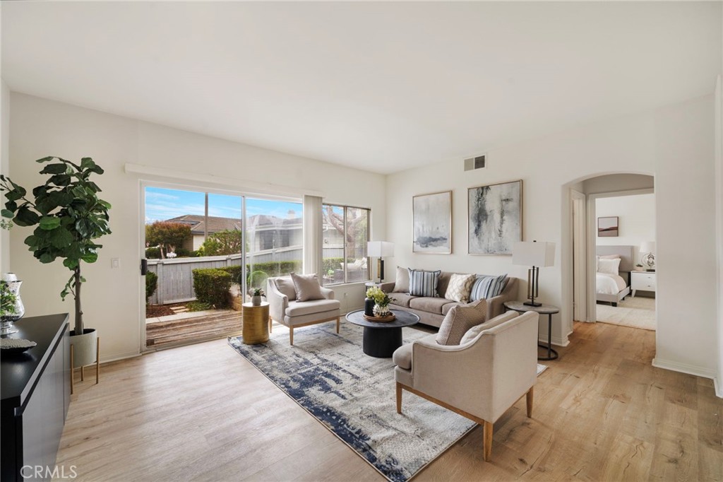 34142 Capistrano by the Sea
