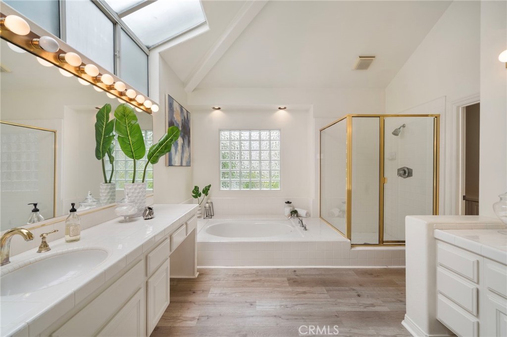 34142 Capistrano by the Sea