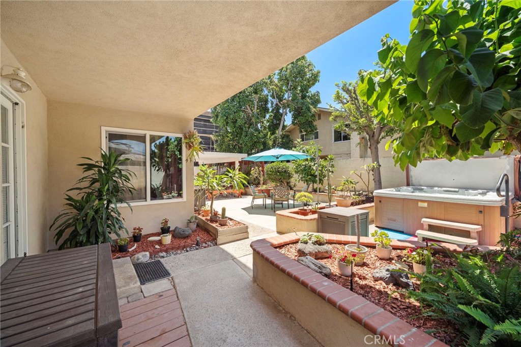 17527 Briarwood