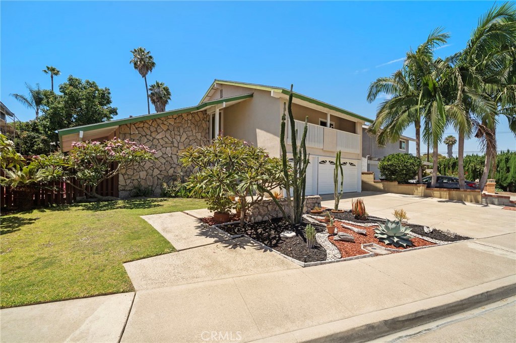 17527 Briarwood