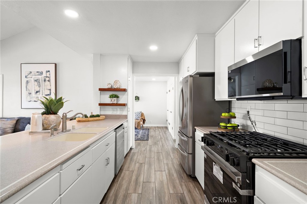 16303 Mount Islip Circle