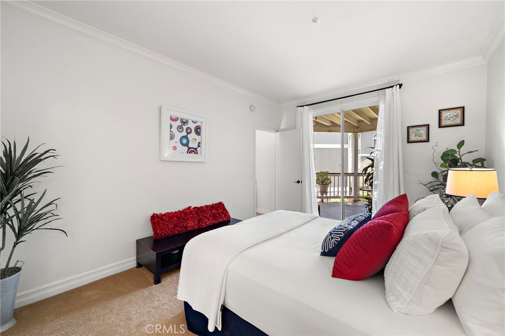 10361 Garden Grove Boulevard 25