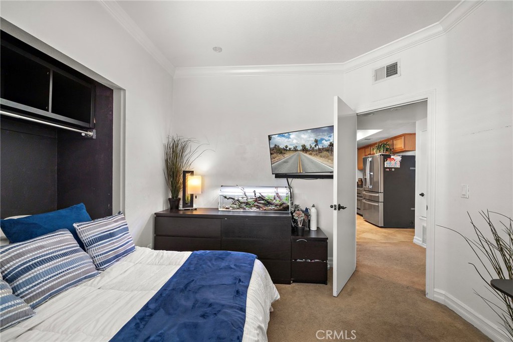 10361 Garden Grove Boulevard 25