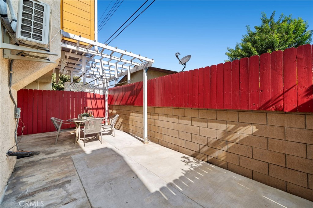 224 N Newhope Street 2