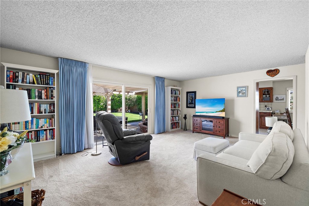 15022 Hunter Lane
