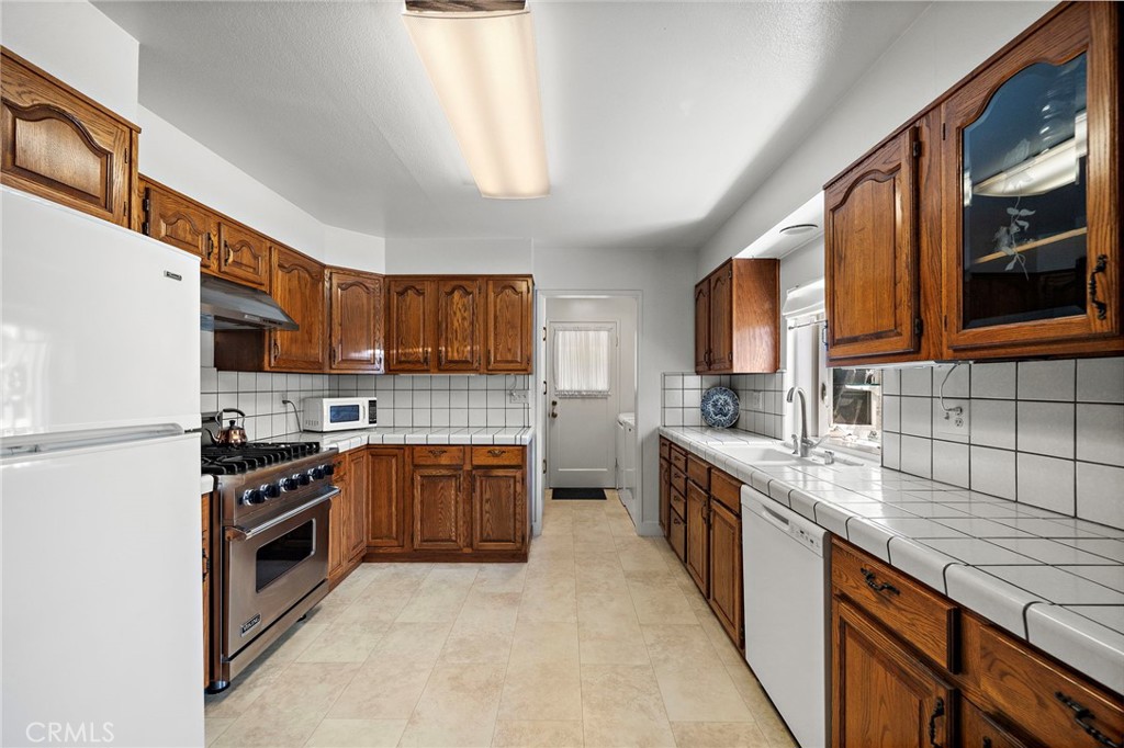 15022 Hunter Lane