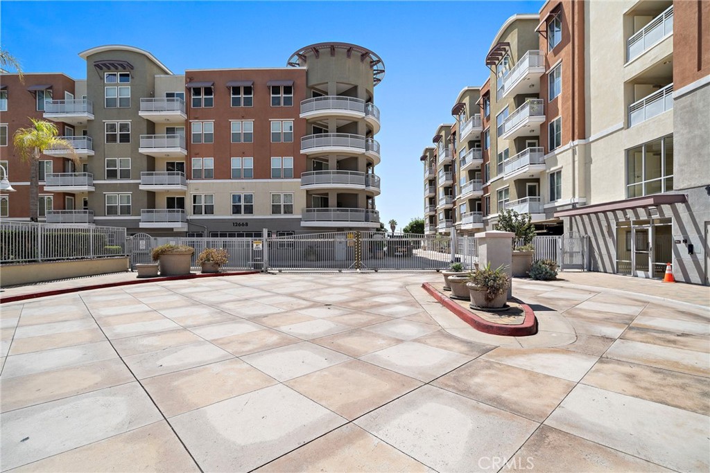 12668 Chapman Avenue 2301