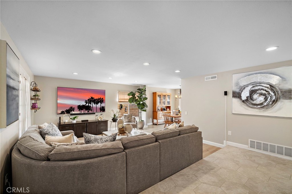 9972 Aster Circle