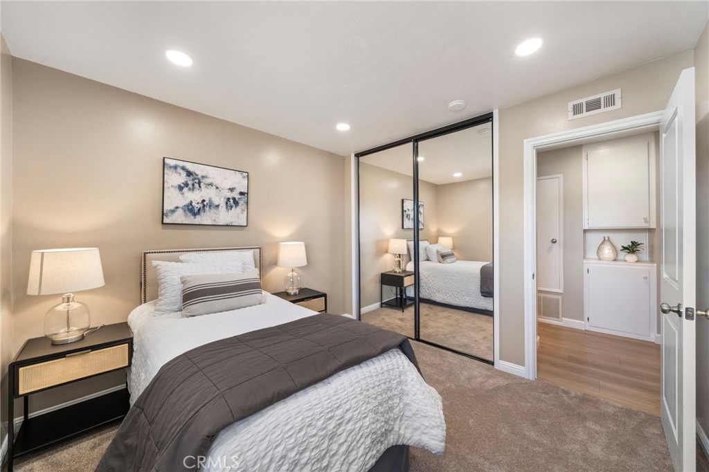 9972 Aster Circle